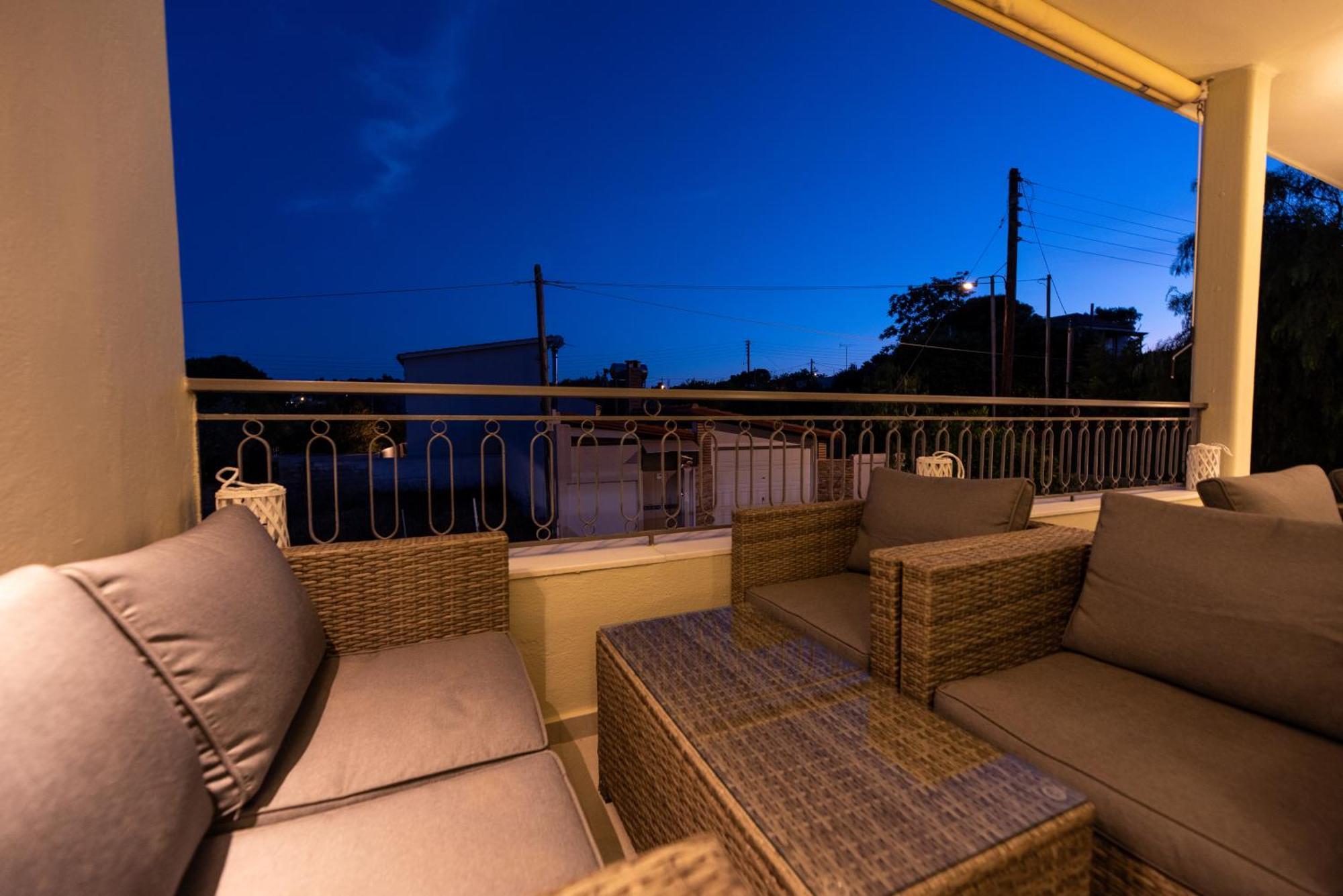 Demi'S Apartments Near Athen'S Airport Artemida  Exterior foto